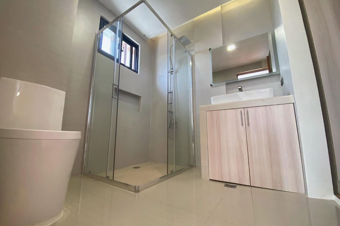3 Bedroom Townhouse for Sale in Tandang Sora, Quezon City, Metro Manila – photo 2