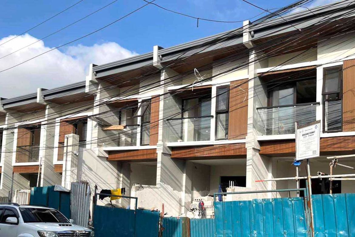 3 Bedroom Townhouse for Sale in Tandang Sora, Quezon City, Metro Manila – photo 2