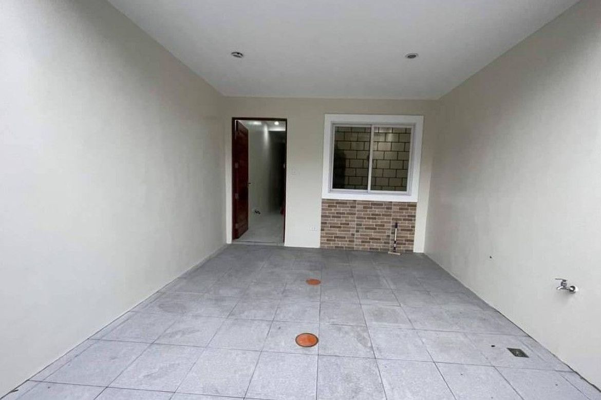3 Bedroom Townhouse for Sale in Tandang Sora, Quezon City, Metro Manila – photo 4