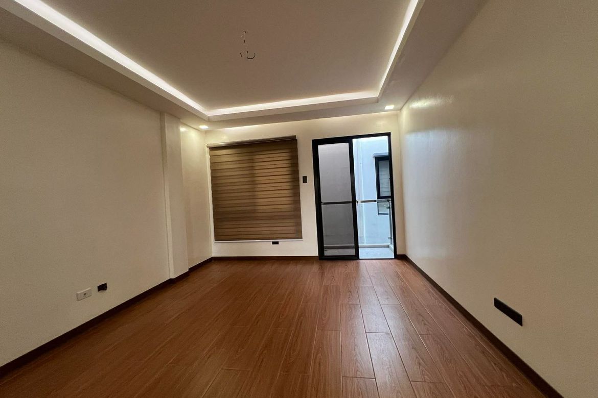 3 Bedroom Townhouse for Sale in Tandang Sora, Quezon City, Metro Manila – photo 4