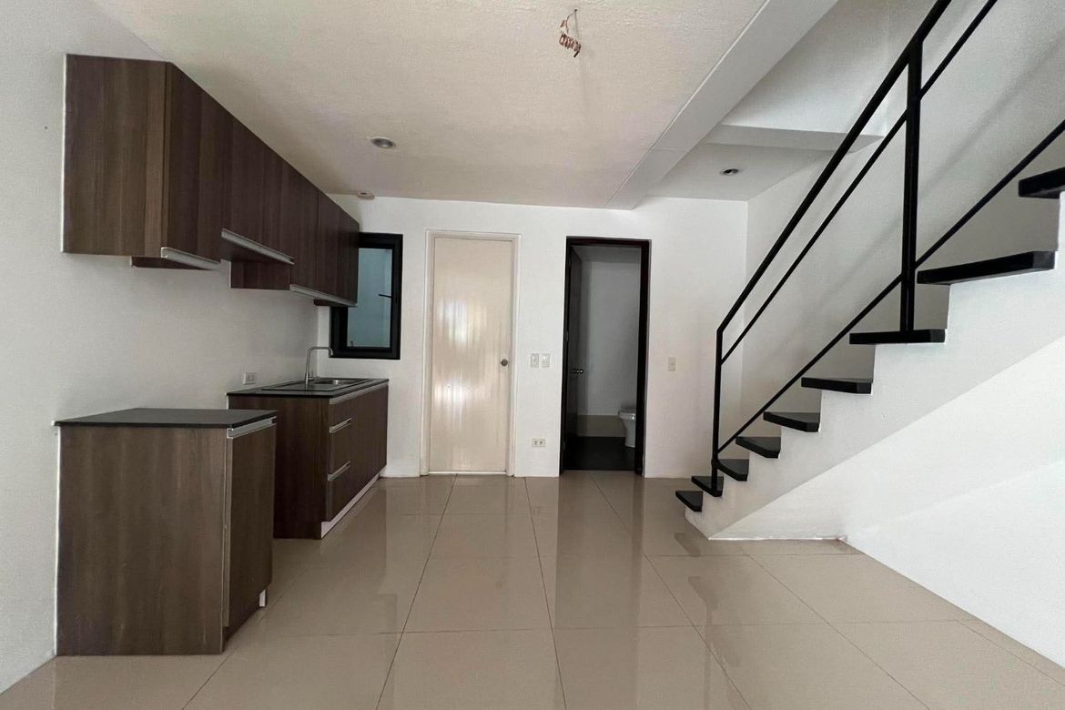 3 Bedroom Townhouse for Sale in Tandang Sora, Quezon City, Metro Manila – photo 3