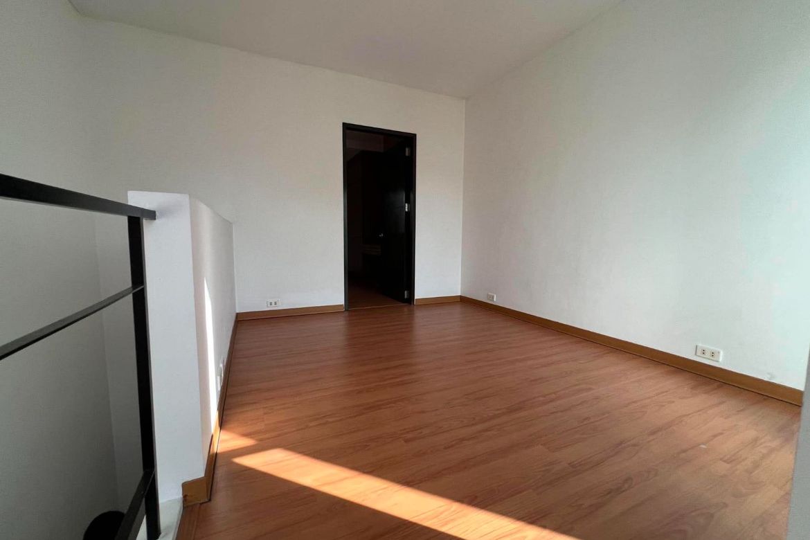 3 Bedroom Townhouse for Sale in Tandang Sora, Quezon City, Metro Manila – photo 4