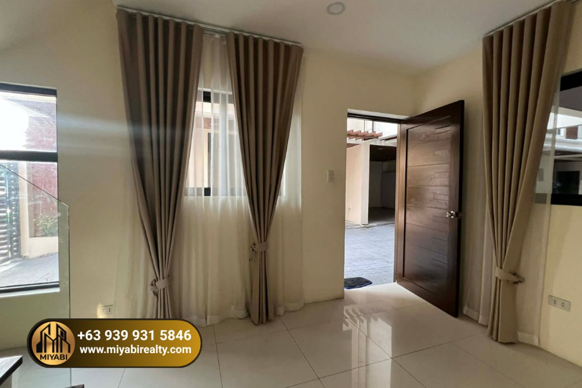 3 Bedroom Townhouse for Sale in Tandang Sora, Quezon City, Metro Manila – photo 5