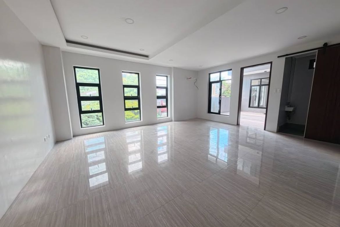 3 Bedroom Townhouse for Sale in Teachers Village East, Quezon City, Metro Manila – photo 5