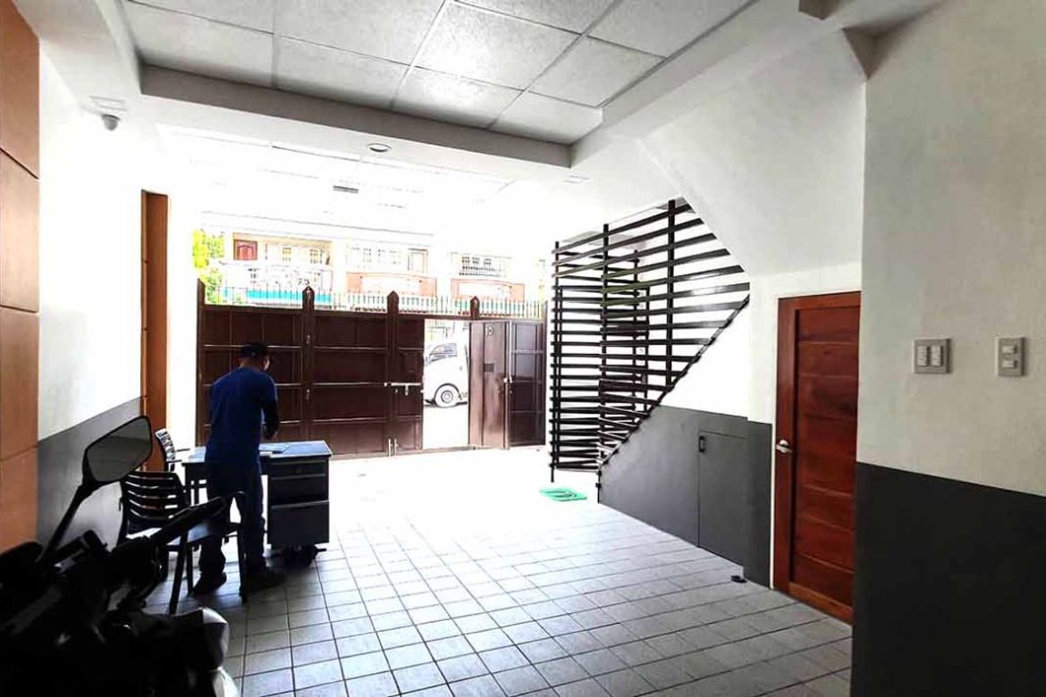 3 Bedroom Townhouse for Sale in Teachers Village East, Quezon City, Metro Manila – photo 2