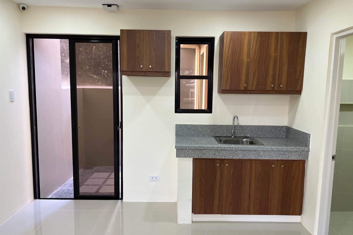 3 Bedroom Townhouse for Sale in Teresa Park, Pilar, Las Piñas, Metro Manila – photo 7