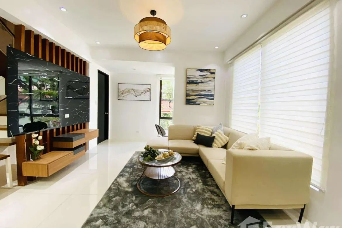 3 Bedroom Townhouse for Sale in The Courtyard, Ususan, Taguig, Metro Manila – photo 3