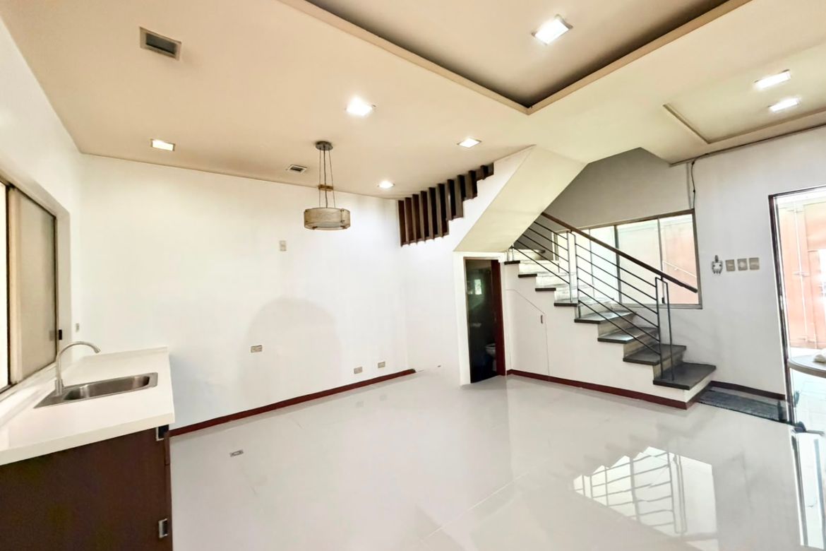 3 Bedroom Townhouse for Sale in Tibagan, San Juan, Metro Manila