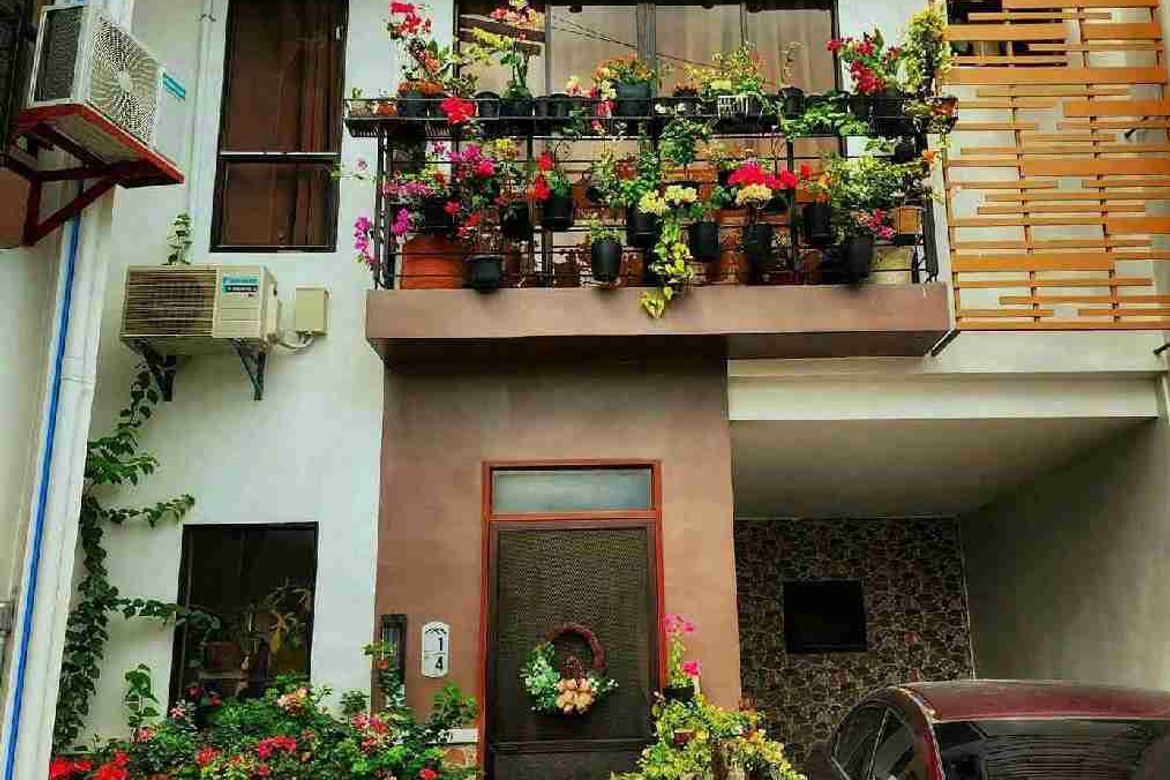 3 Bedroom Townhouse for Sale in Tisa, Cebu City, Cebu