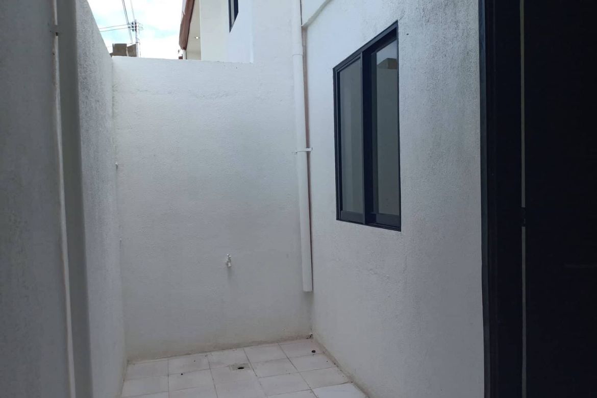 3 Bedroom Townhouse for Sale in Tolotolo, Consolacion, Cebu – photo 3