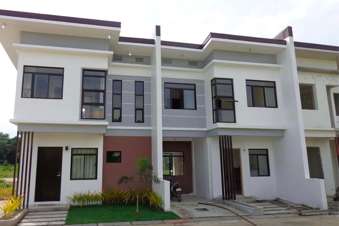 3 Bedroom Townhouse for Sale in Tunghaan, Minglanilla, Cebu