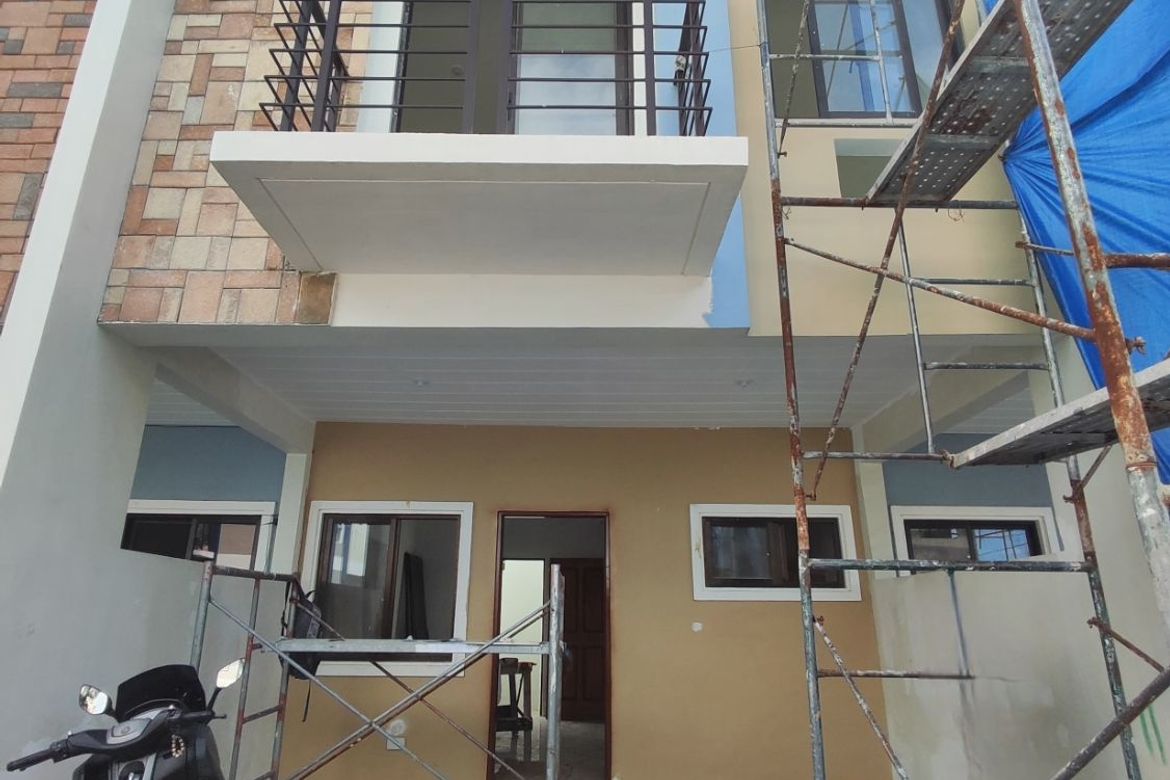 3 Bedroom Townhouse for Sale in Viente Reales, Valenzuela, Metro Manila