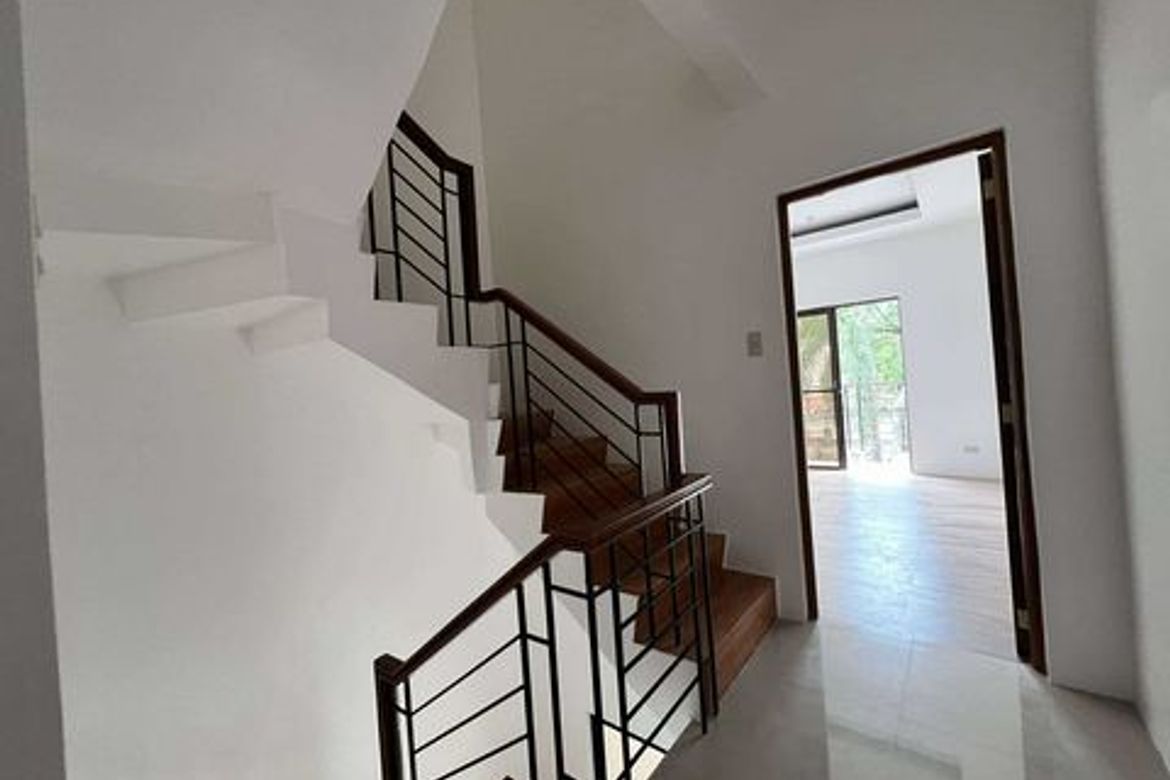 3 Bedroom Townhouse for Sale in Viente Reales, Valenzuela, Metro Manila – photo 7