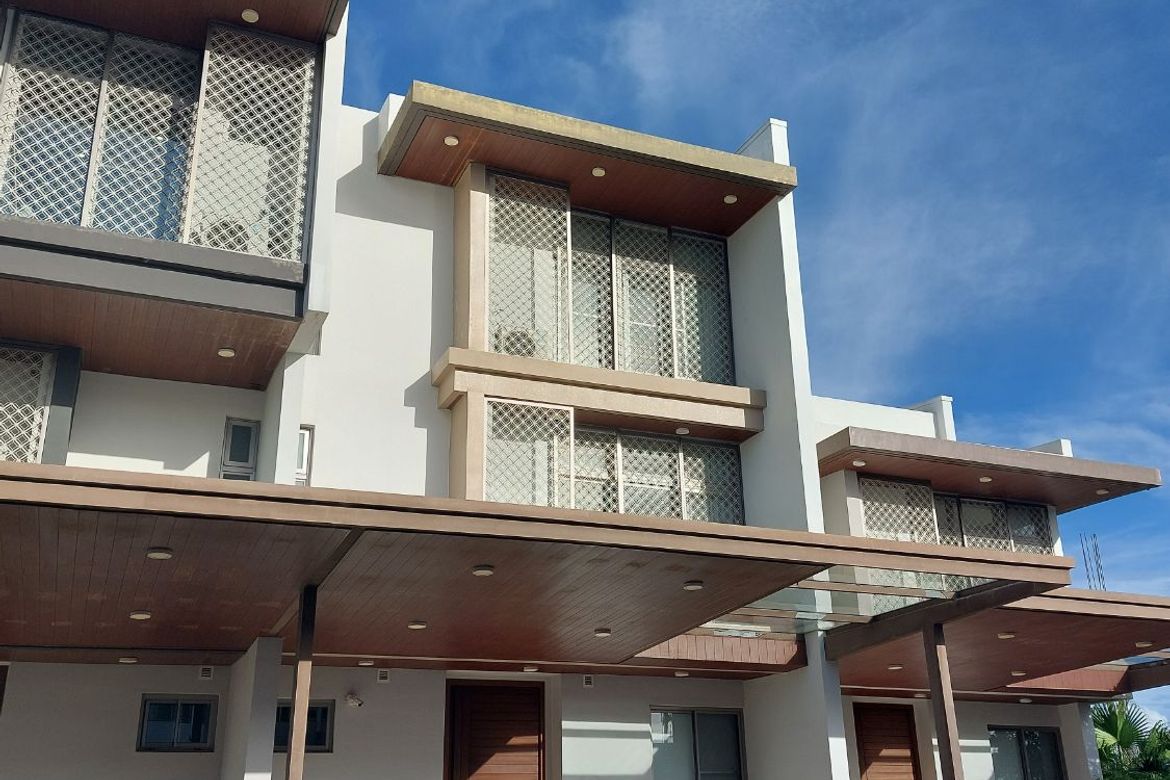 3 Bedroom Villa for Sale in Bungahan, Biñan, Laguna