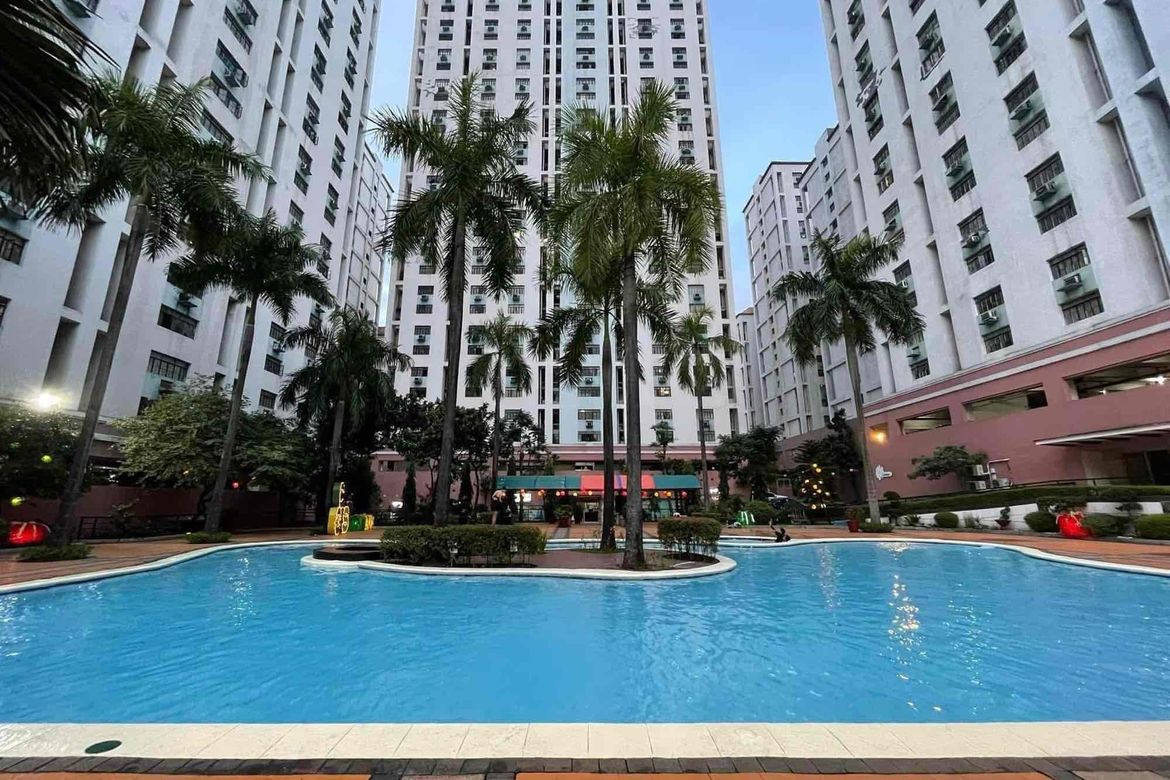 3 Bedroom Villa for Sale in Highway Hills, Mandaluyong, Metro Manila near MRT-3 Boni – photo 7