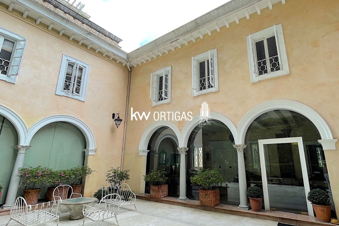 3 Bedroom Villa for Sale in Pansol, Quezon City, Metro Manila – photo 4