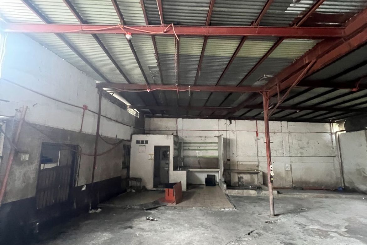 3 Bedroom Warehouse / Factory for Rent in Calzada, Taguig, Metro Manila photo 8
