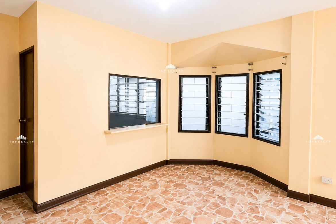 3 Bedroom Warehouse / Factory for Rent in Santo Domingo, Cainta, Rizal photo 7