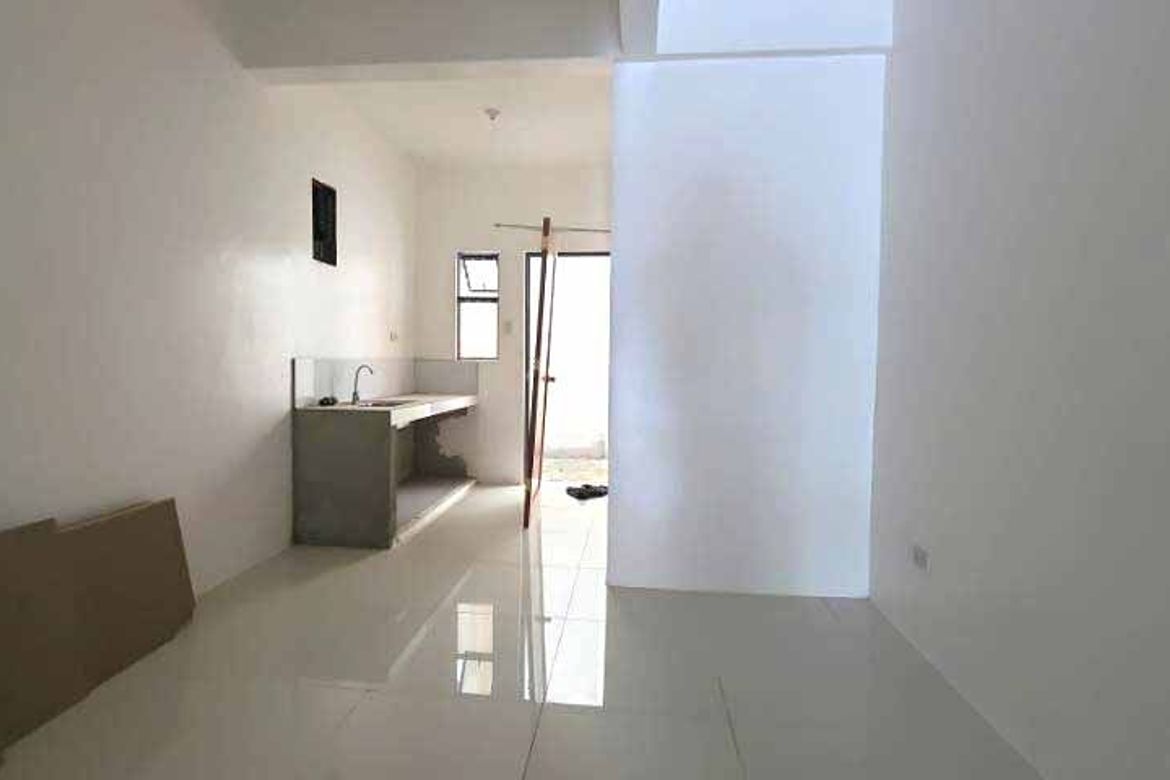 3 Bedroom Warehouse / Factory for Sale in Commonwealth, Quezon City, Metro Manila – photo 8