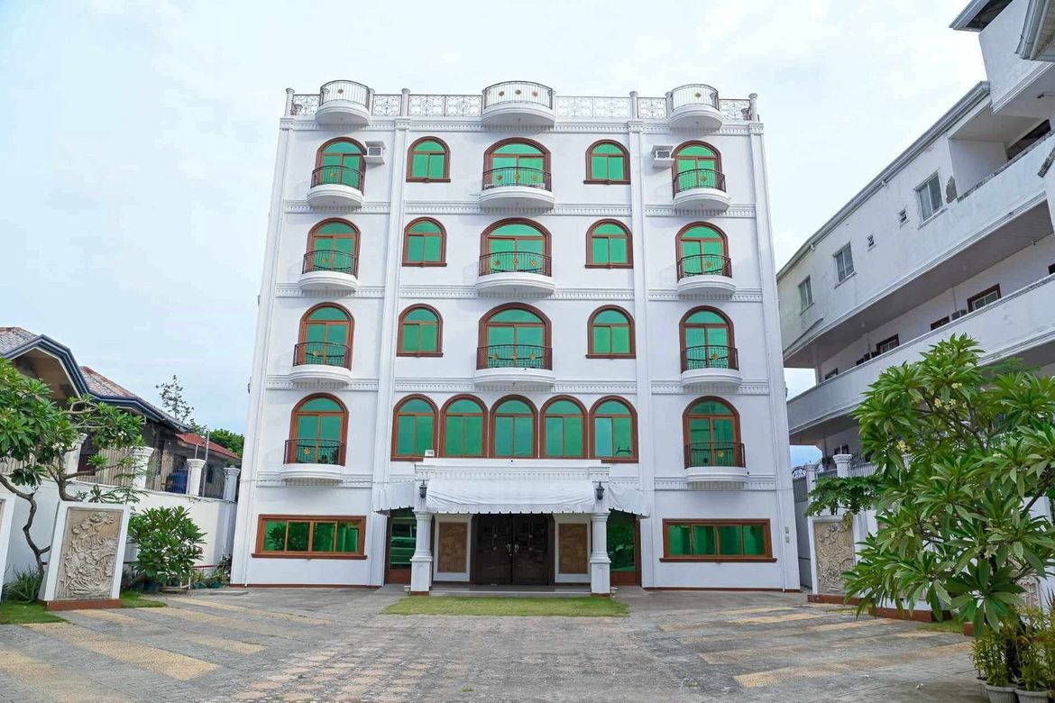 32 Bedroom Commercial for Sale in Mactan, Lapu-Lapu, Cebu
