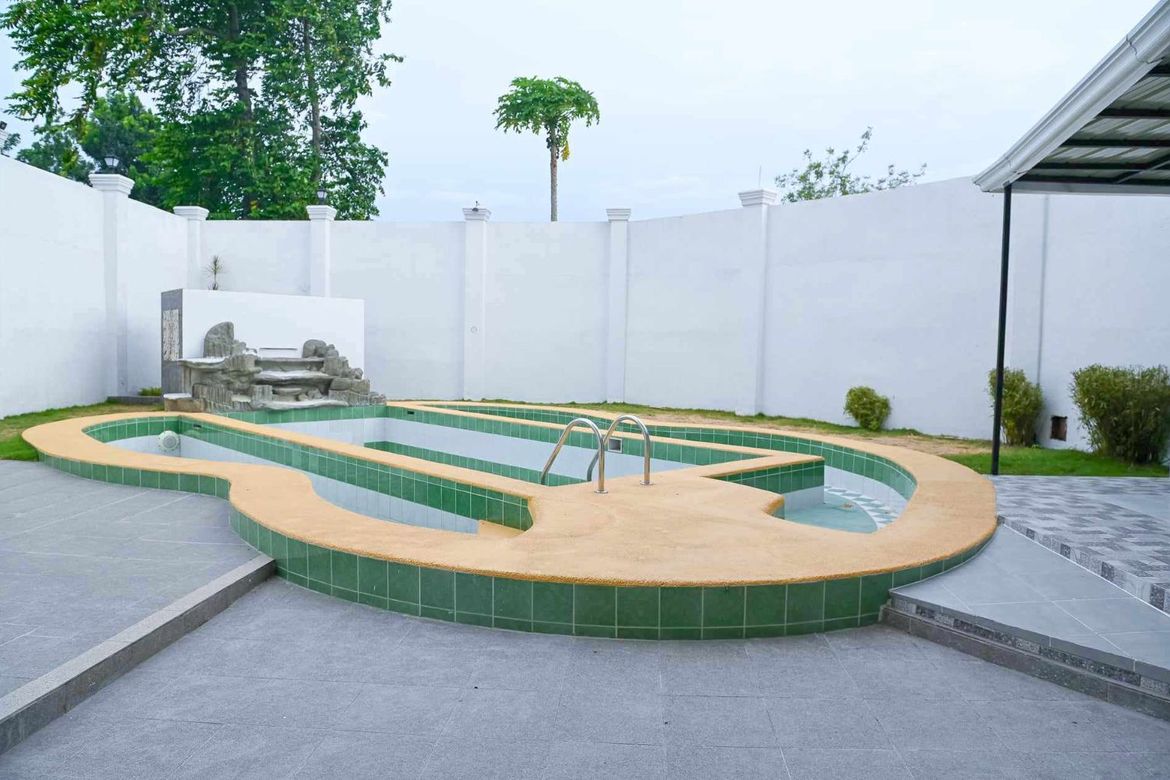 32 Bedroom Commercial for Sale in Mactan, Lapu-Lapu, Cebu – photo 4