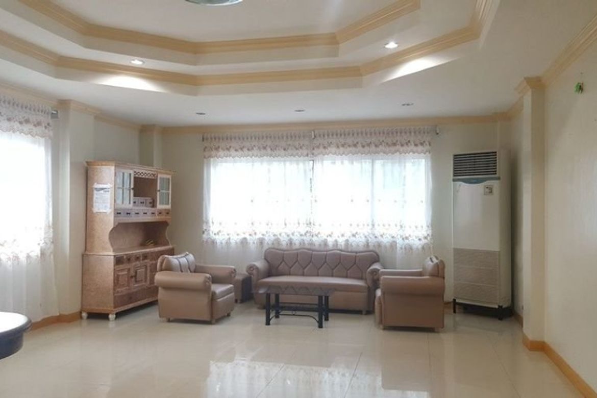 4 Bedroom Apartment for Rent in Guadalupe, Cebu City, Cebu photo 2