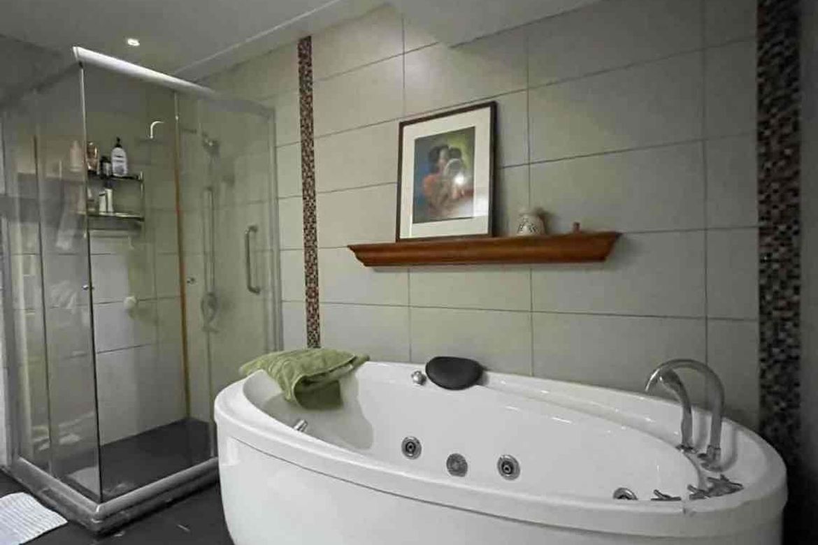 4 Bedroom Apartment for Rent in Pineda, Pasig, Metro Manila photo 7