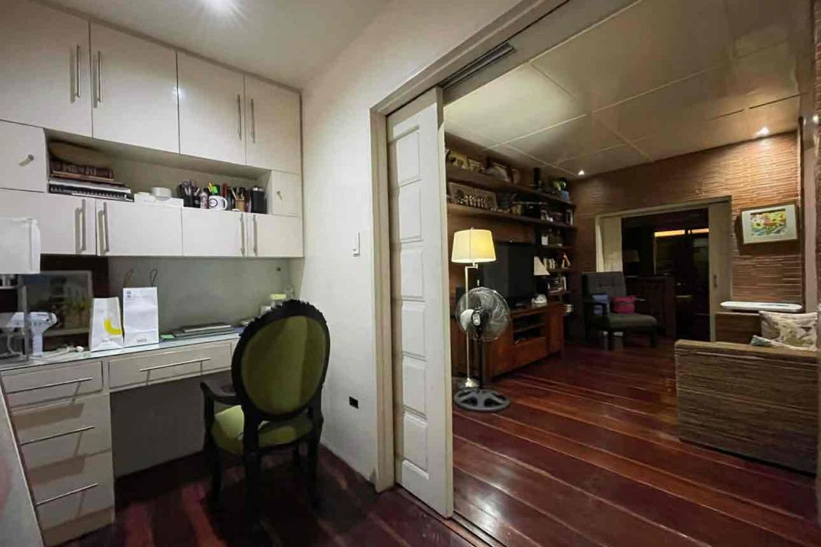 4 Bedroom Apartment for Rent in Pineda, Pasig, Metro Manila photo 8