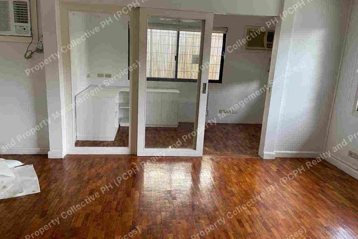 4 Bedroom Apartment for Rent in San Lorenzo, Makati, Metro Manila near MRT-3 Ayala photo 5