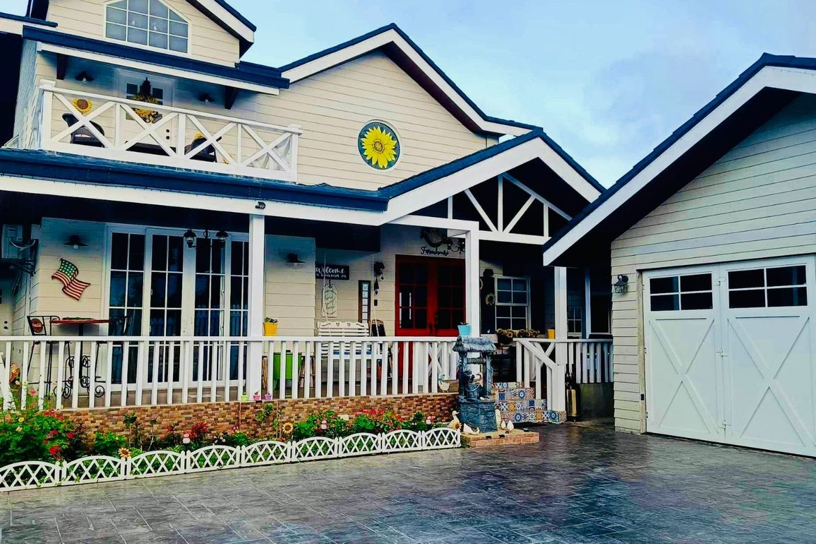 4 Bedroom Commercial for Sale in San Jose, Tagaytay, Cavite