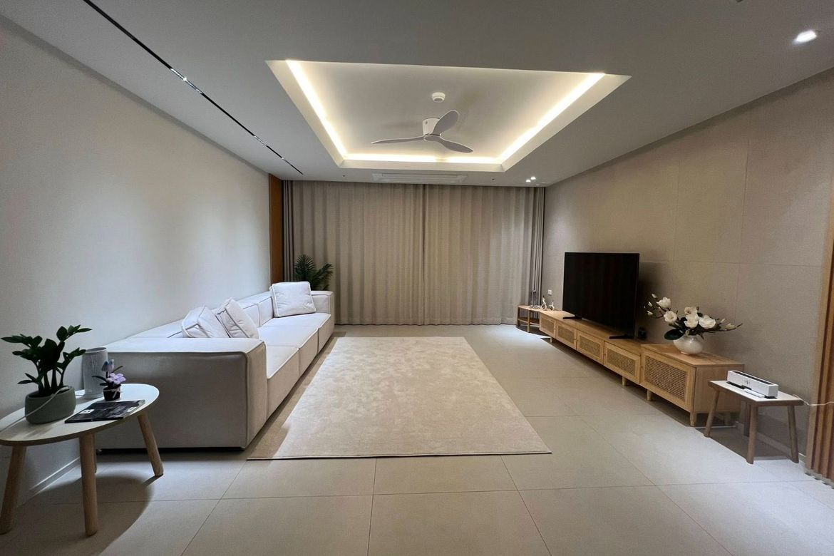 4 Bedroom Condo for Sale in Balibago, Angeles, Pampanga