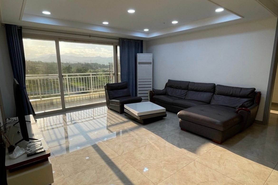 4 Bedroom Condo for Sale in Balibago, Angeles, Pampanga – photo 2