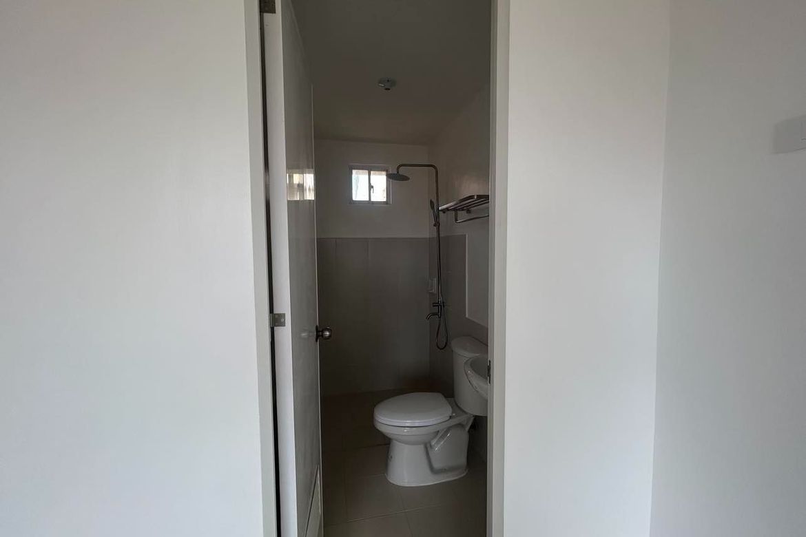4 Bedroom Condo for Sale in Balintawak, Lipa, Batangas – photo 4