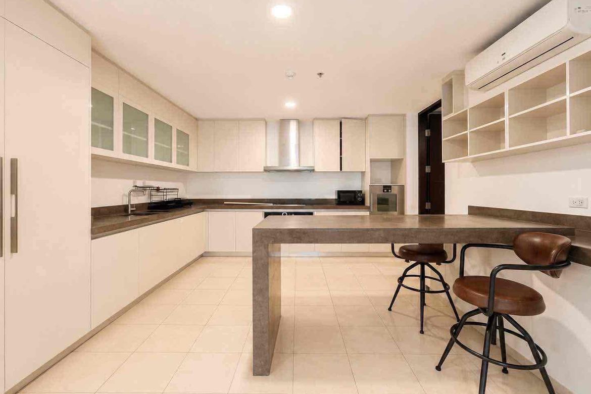 4 Bedroom Condo for Sale in BGC, Taguig, Metro Manila – photo 3