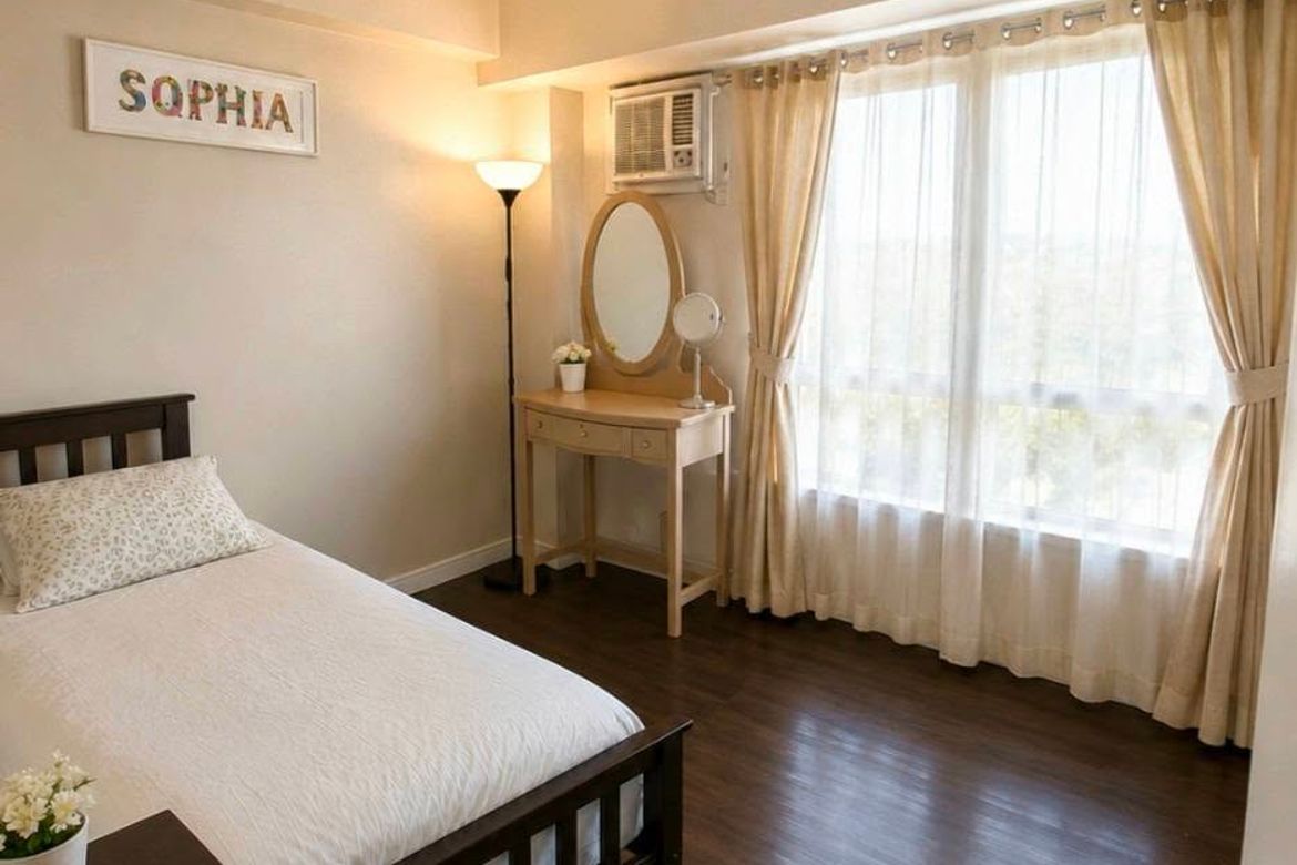 4 Bedroom Condo for Sale in Flair Towers, Highway Hills, Mandaluyong, Metro Manila near MRT-3 Boni