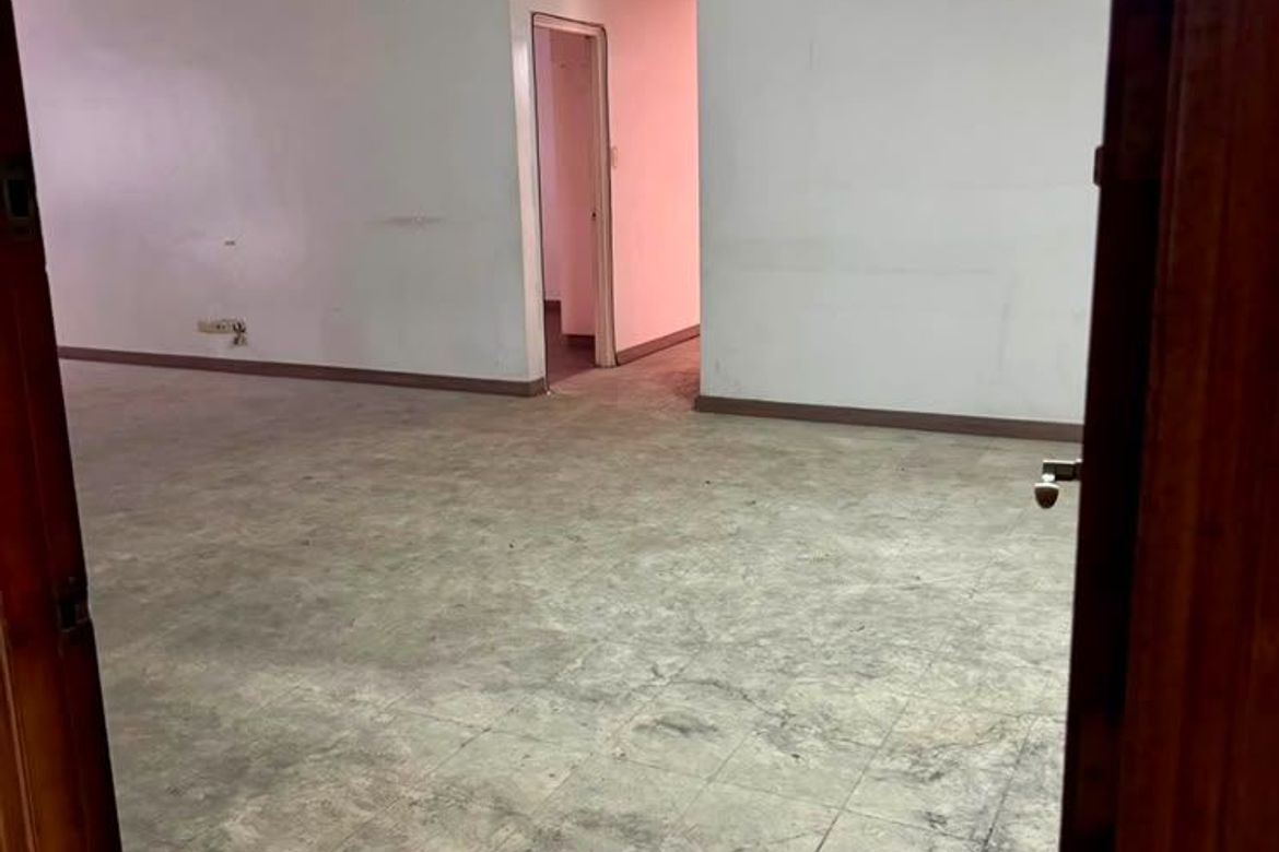 4 Bedroom Condo for Sale in Greenhills, San Juan, Metro Manila near MRT-3 Santolan – photo 4