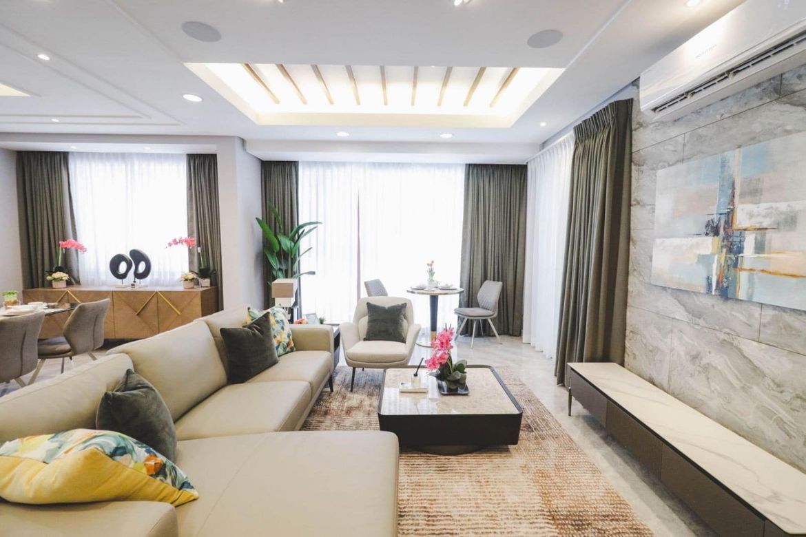 4 Bedroom Condo for Sale in Horseshoe, Quezon City, Metro Manila near LRT-2 Betty Go-Belmonte – photo 2