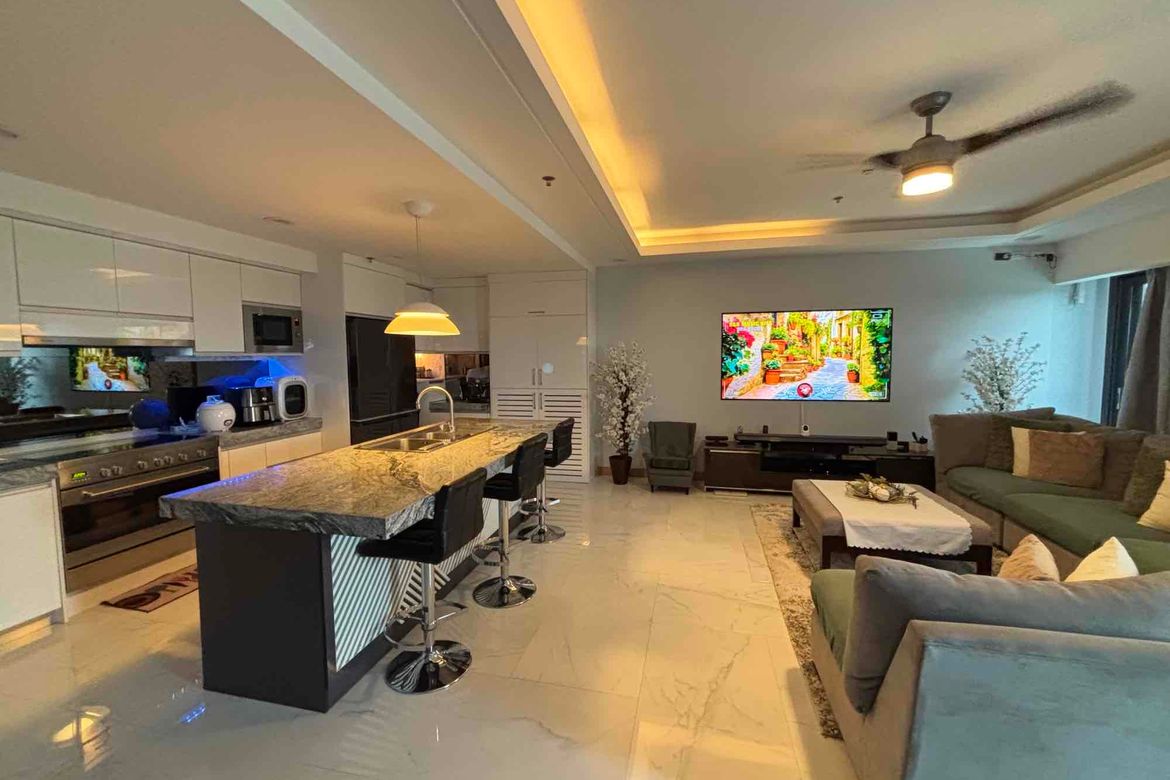 4 Bedroom Condo for Sale in Malabanias, Angeles, Pampanga – photo 2