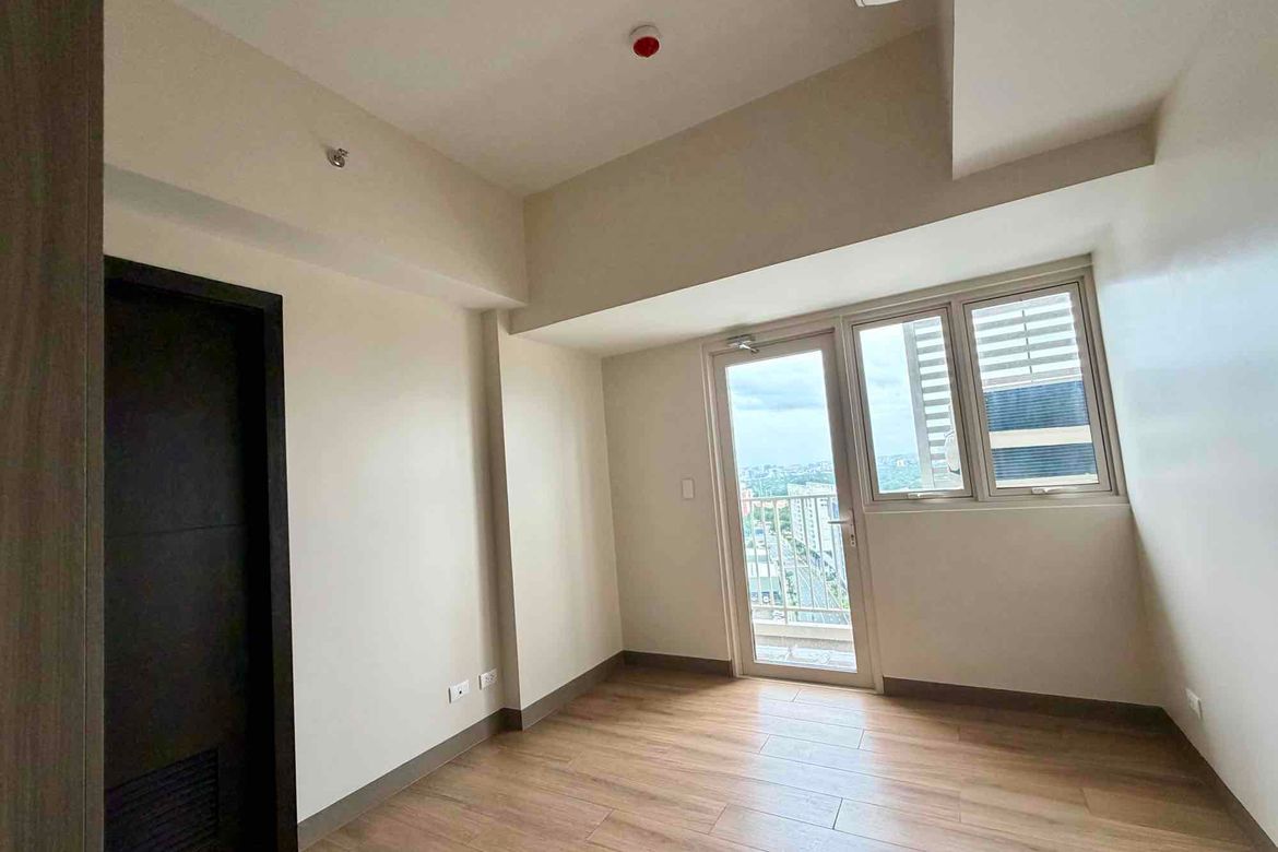 4 Bedroom Condo for Sale in Park McKinley West, BGC, Taguig – photo 16