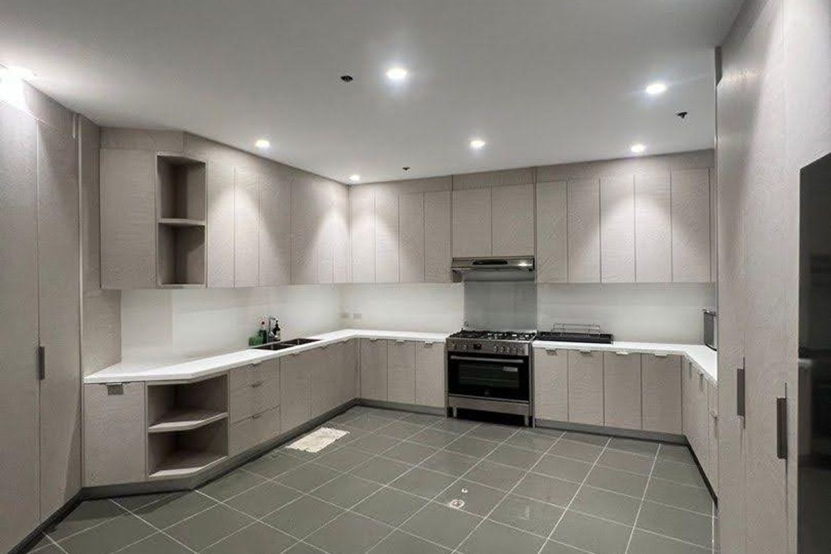 4 Bedroom Condo for Sale in Pasadeña, San Juan, Metro Manila near LRT-2 Gilmore – photo 3