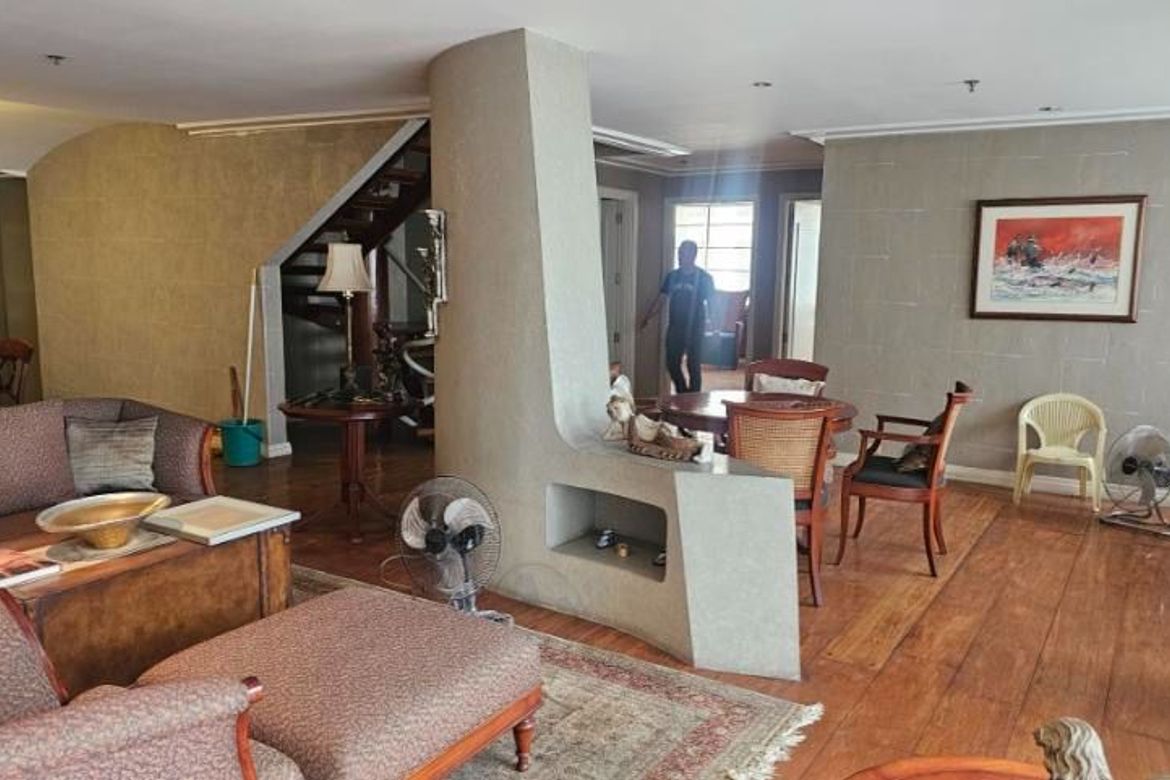 4 Bedroom Condo for Sale in San Antonio, Makati City – photo 3