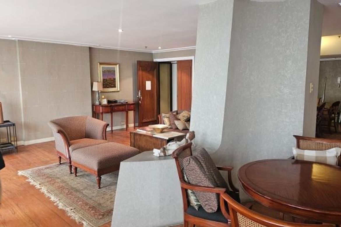 4 Bedroom Condo for Sale in San Antonio, Makati City – photo 5