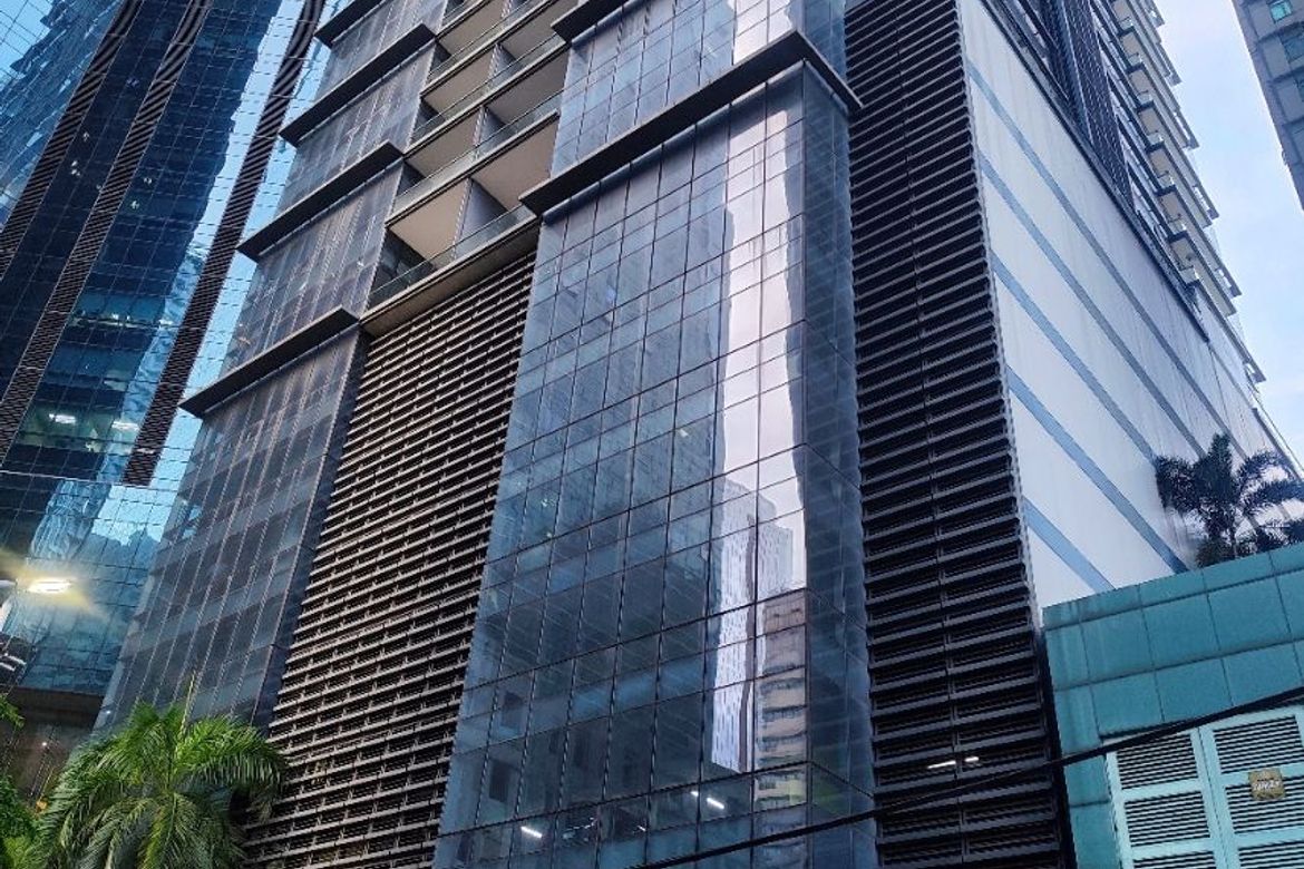 4 Bedroom Condo for Sale in San Antonio, Pasig, Metro Manila near MRT-3 Ortigas