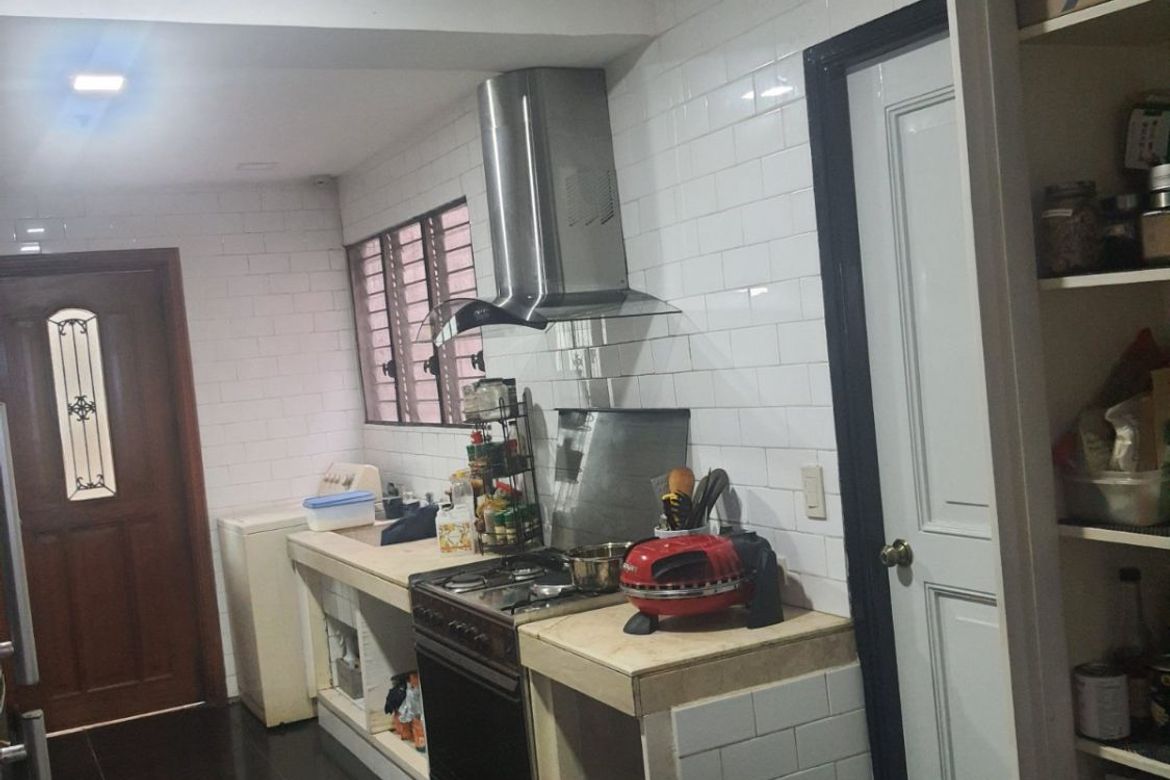 4 Bedroom Condo for Sale in San Antonio, Pasig, Metro Manila near MRT-3 Shaw Boulevard – photo 4