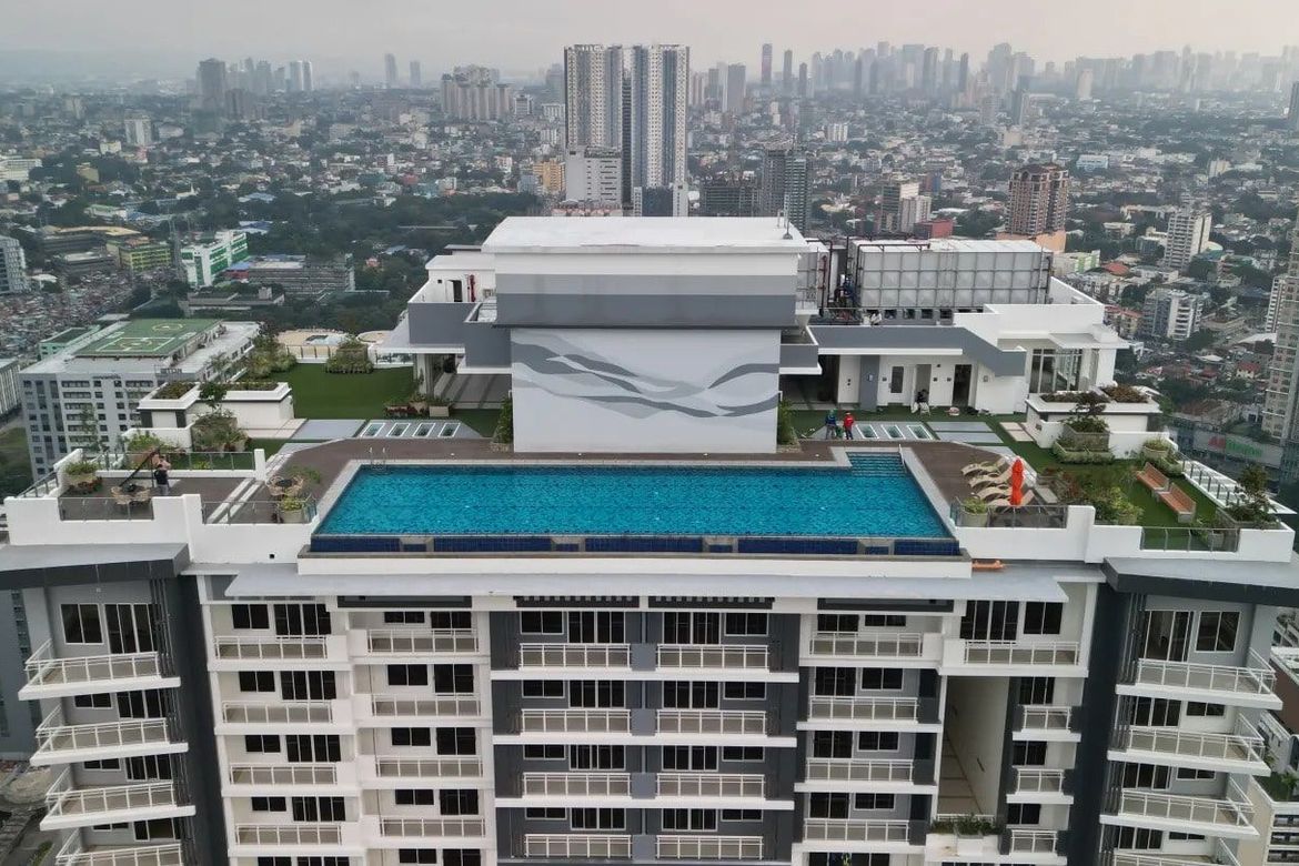 4 Bedroom Condo for Sale in The Crestmont, South Triangle, Quezon City, Metro Manila near MRT-3 Quezon Avenue – photo 7
