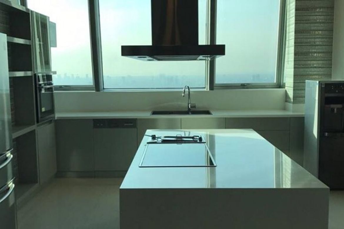 4 Bedroom Condo for Sale in The St. Francis Shangri-La Place, Wack-Wack Greenhills, Mandaluyong, Metro Manila near MRT-3 Shaw Boulevard – photo 7