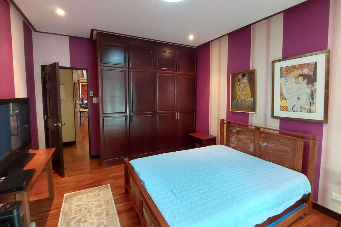 4 Bedroom Condo for Sale in The Woodridge at Tagaytay Highlands, Calabuso, Tagaytay, Cavite – photo 4
