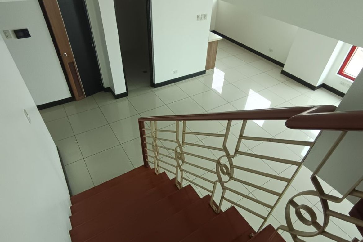 4 Bedroom Condo for Sale in Tondo, Manila, Metro Manila near LRT-1 Bambang – photo 8