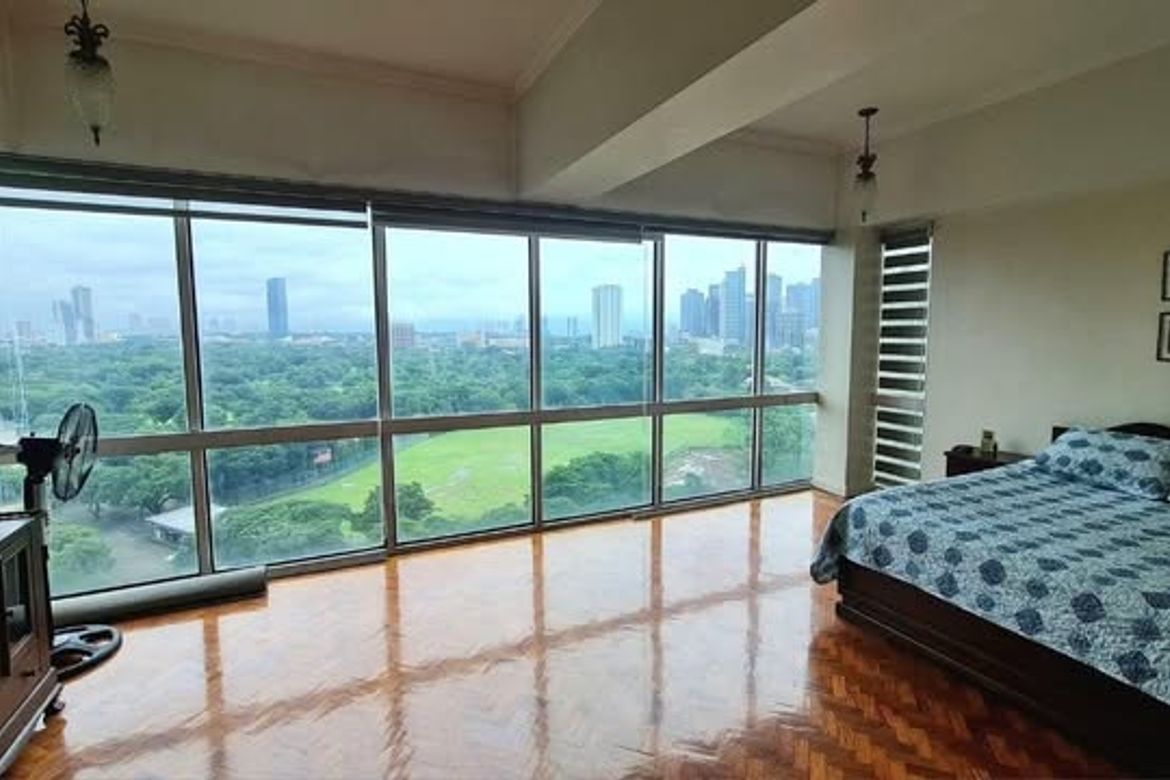 4 Bedroom Condo for Sale in Wack-Wack Greenhills, Mandaluyong, Metro Manila near MRT-3 Ortigas