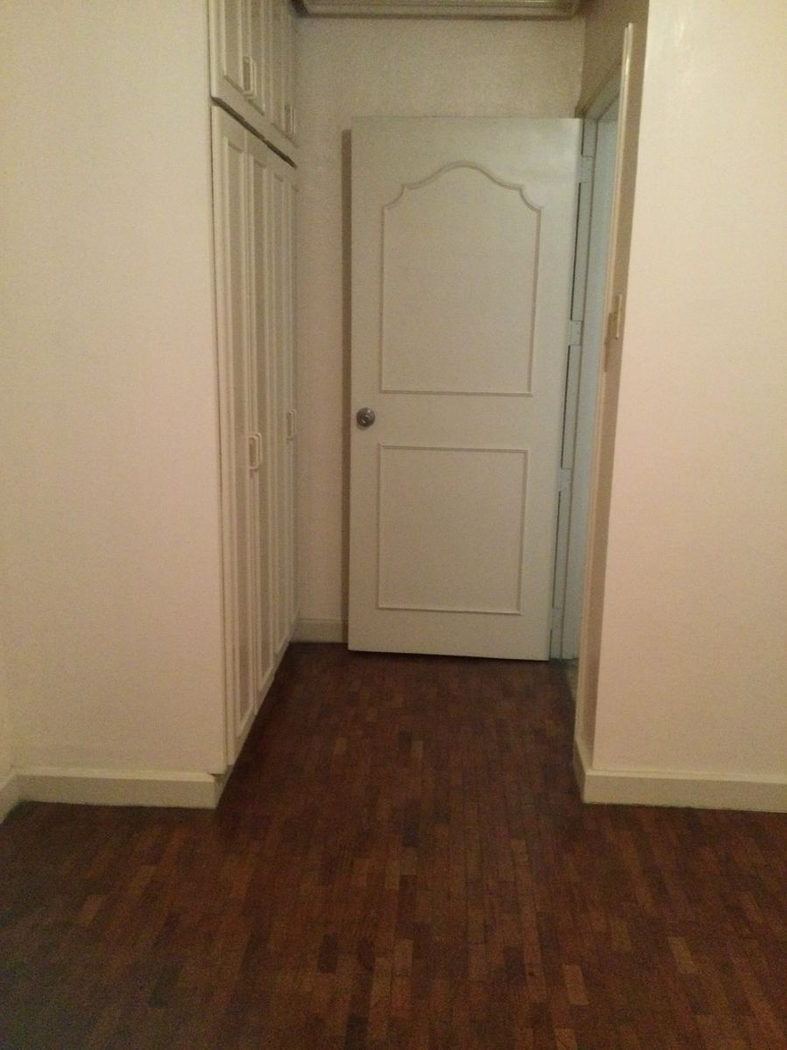 4-Bedroom Condo Unit for Sale in San Nicolas, Manila – photo 30